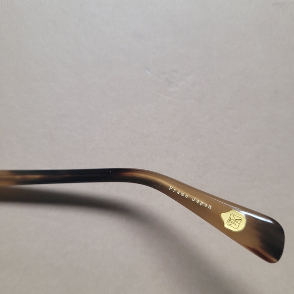 Japanese Tortoiseshell Glasses - Picture 4 of 5